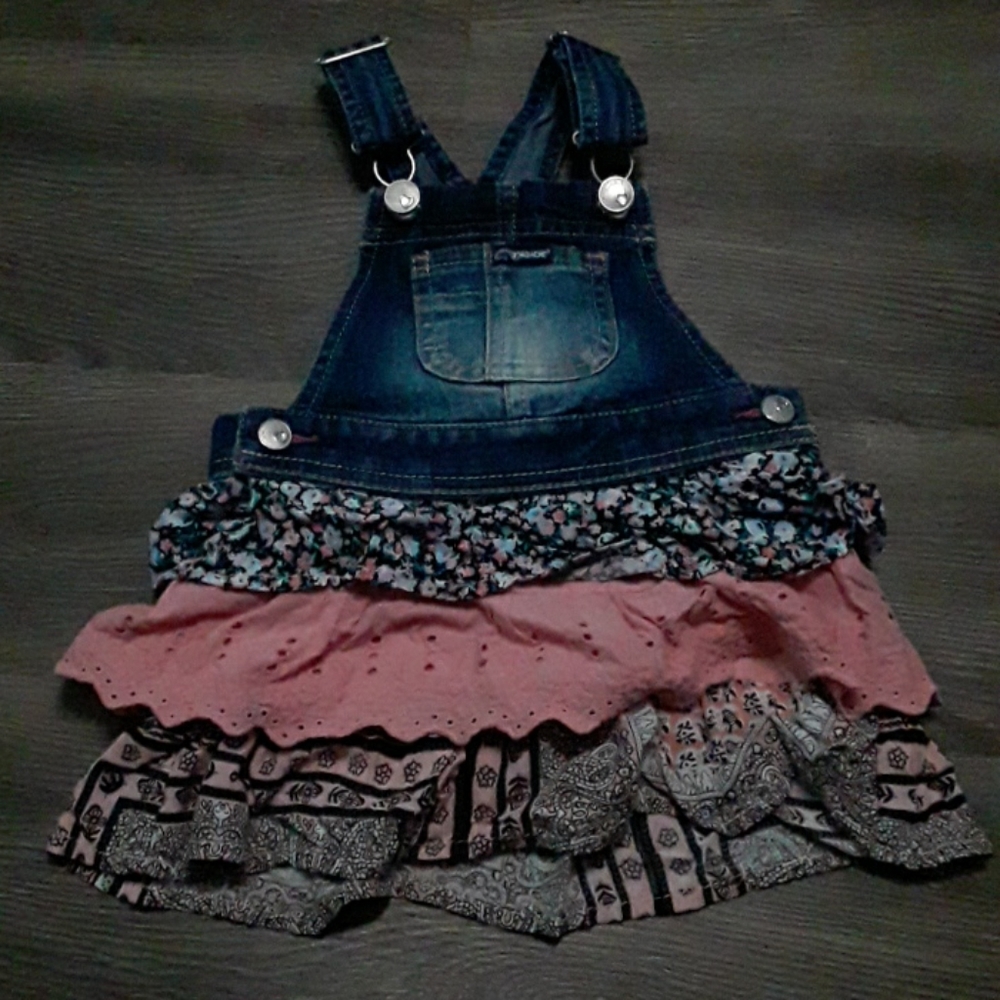 Overall dress